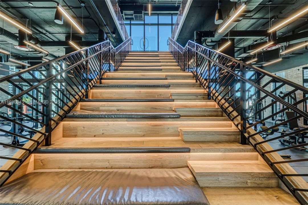 For Sale: $1,999,000 (4 beds, 4 baths, 0 Square Feet)