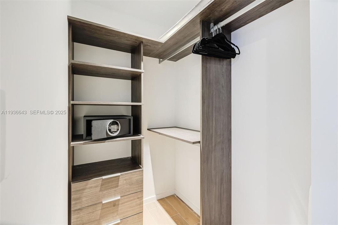 For Sale: $1,999,000 (4 beds, 4 baths, 0 Square Feet)