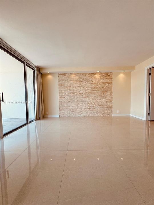 В аренду: $3,500 (1 спален, 1 ванн, 1064 Квадратных фут)