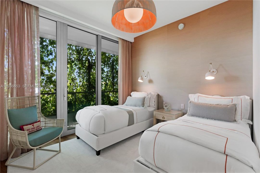 На продажу: $14,150,000 (5 спален, 5 ванн, 4306 Квадратных фут)