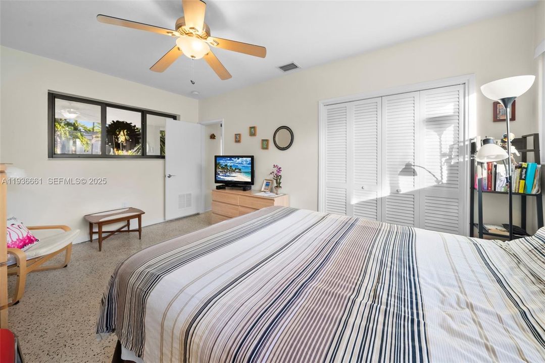 For Sale: $1,400,000 (3 beds, 2 baths, 2183 Square Feet)