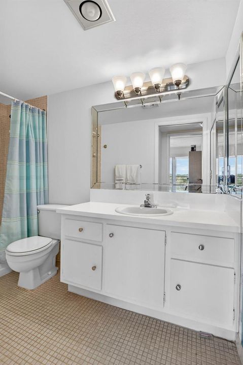 Main Bathroom