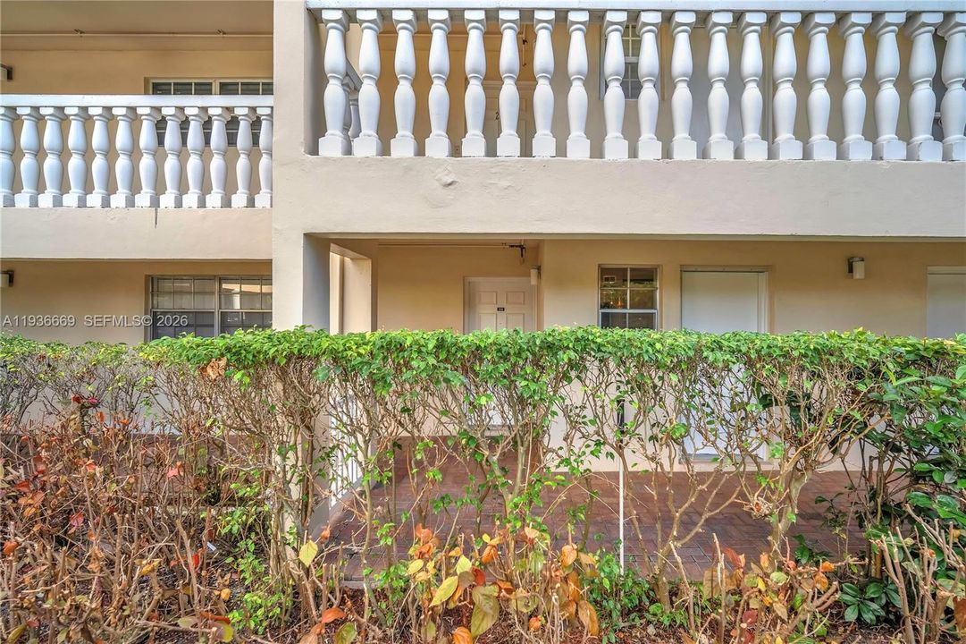 На продажу: $174,900 (1 спален, 1 ванн, 1003 Квадратных фут)