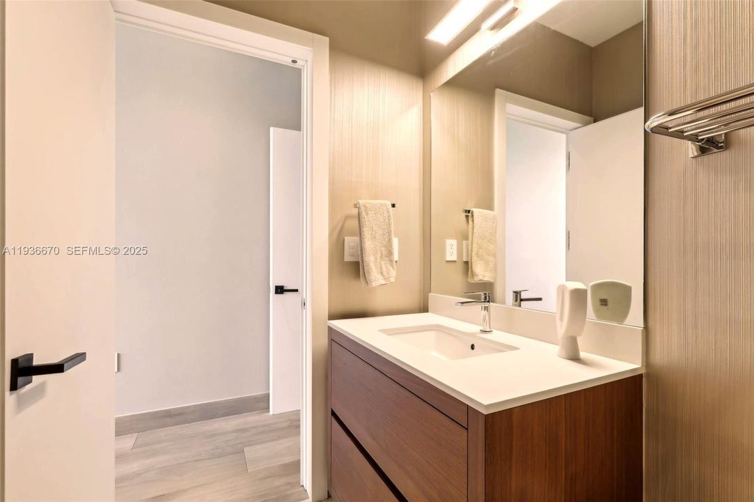 В аренду: $16,000 (3 спален, 4 ванн, 2453 Квадратных фут)