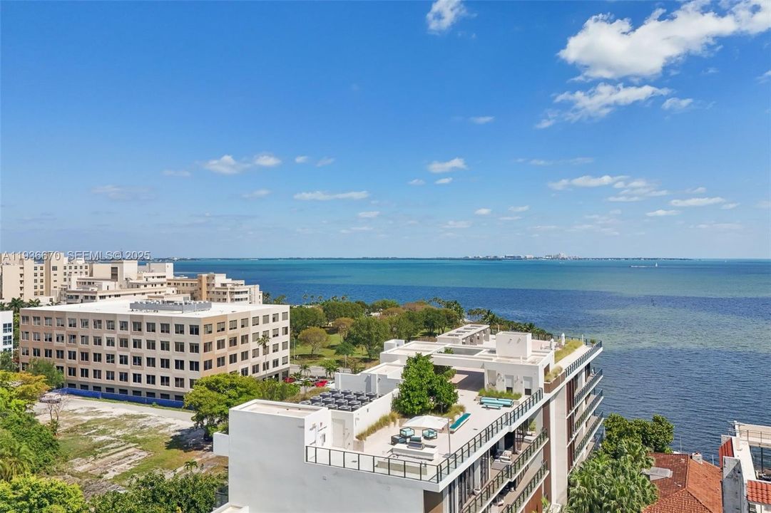 В аренду: $16,000 (3 спален, 4 ванн, 2453 Квадратных фут)