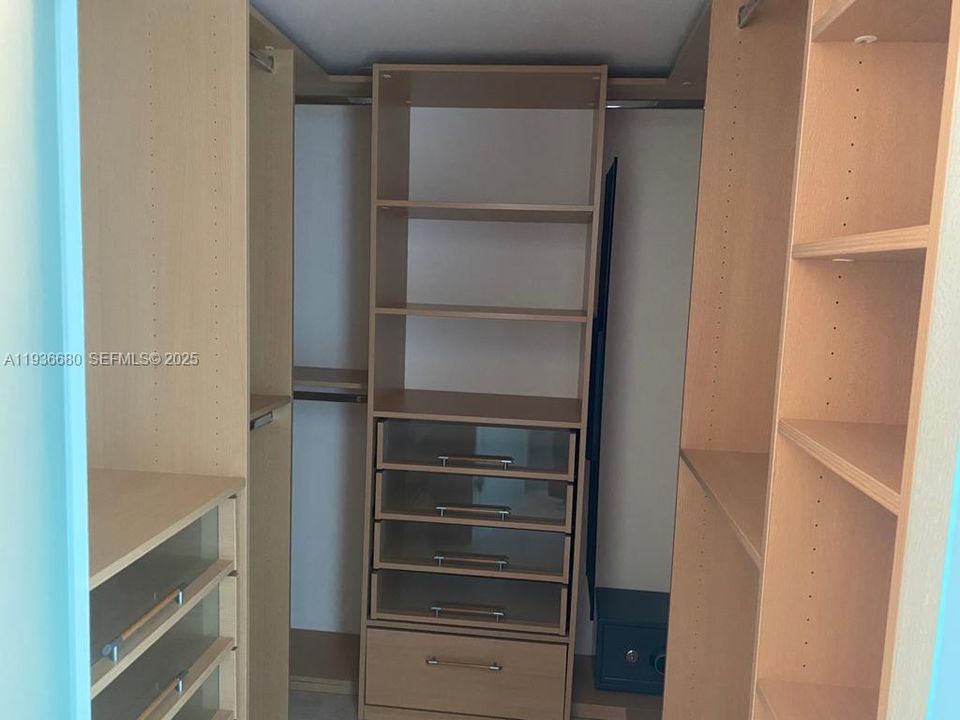 En Renta: $4,850 (2 camas, 2 baños, 1367 Pies cuadrados)