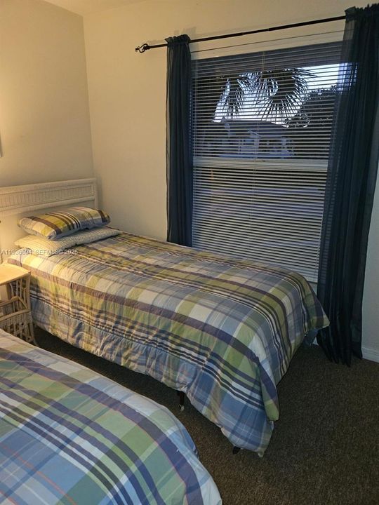 В аренду: $2,300 (2 спален, 2 ванн, 0 Квадратных фут)