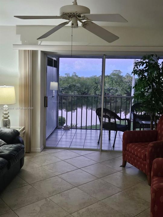 В аренду: $2,300 (2 спален, 2 ванн, 0 Квадратных фут)