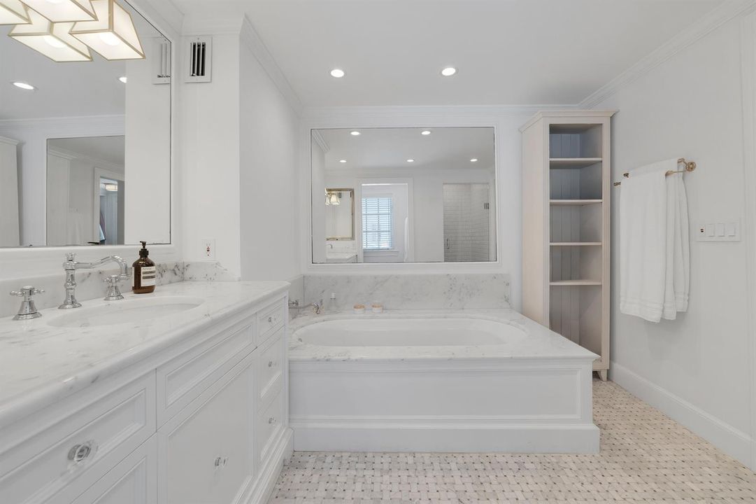 Principal Bathroom