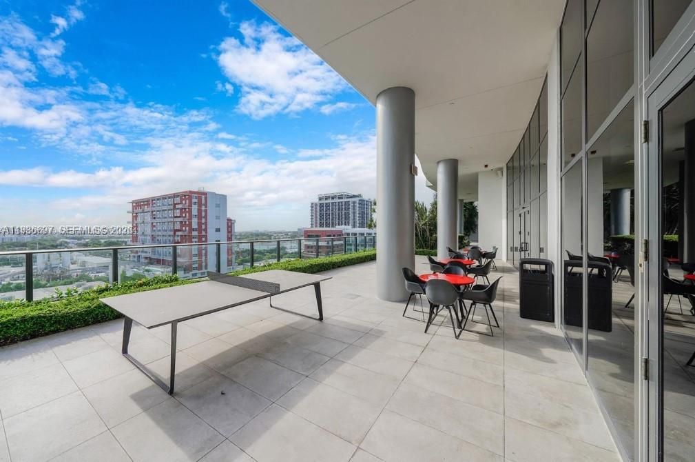 На продажу: $465,000 (1 спален, 1 ванн, 865 Квадратных фут)