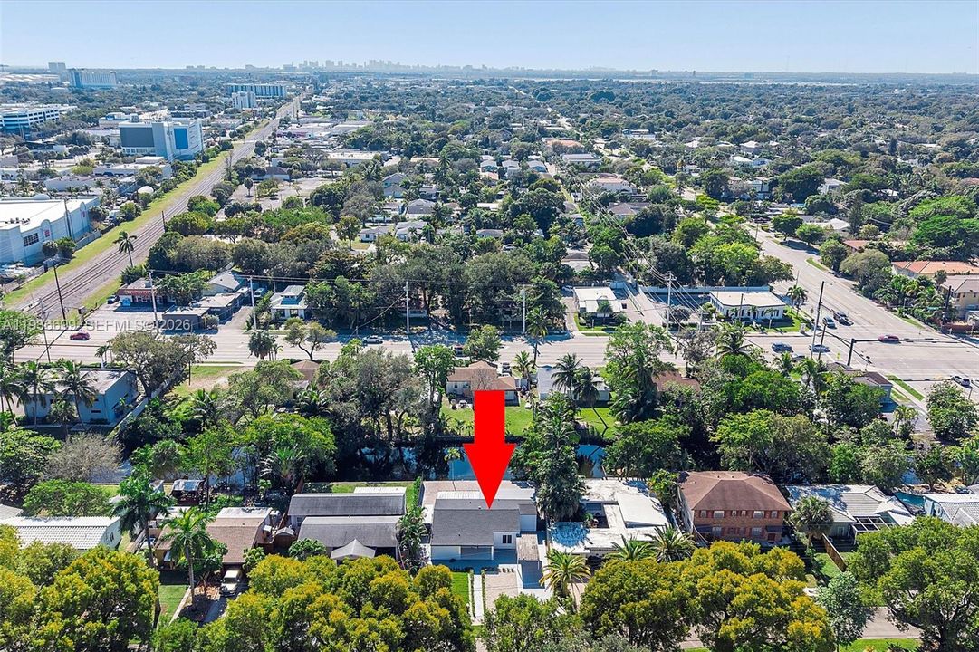 For Sale: $685,000 (3 beds, 2 baths, 1442 Square Feet)