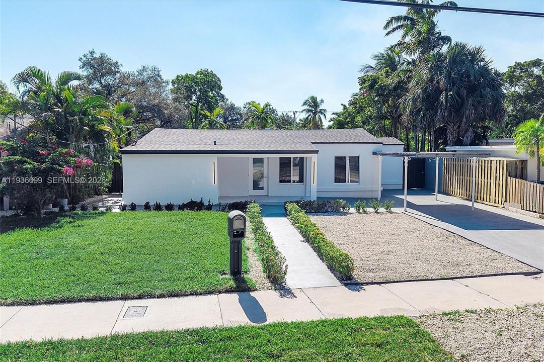 For Sale: $685,000 (3 beds, 2 baths, 1442 Square Feet)