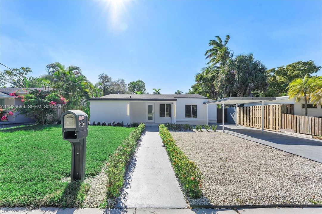 For Sale: $685,000 (3 beds, 2 baths, 1442 Square Feet)