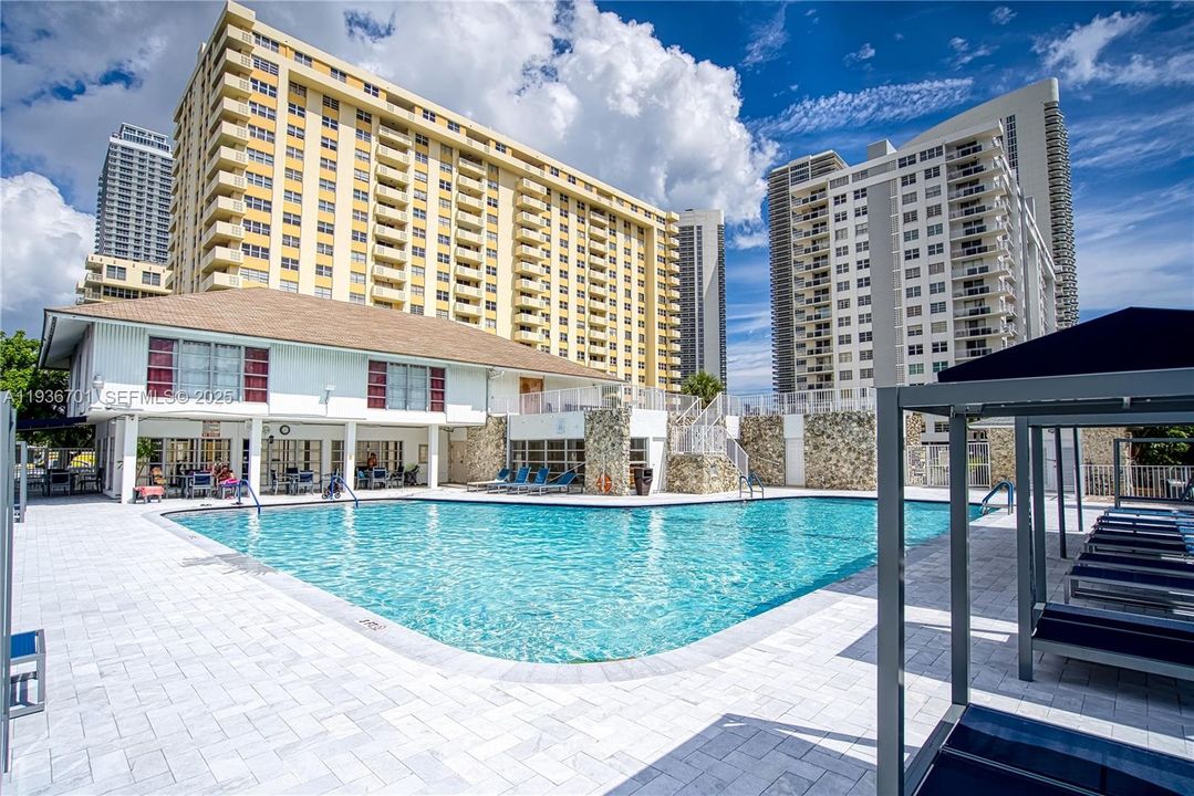 出租: $2,300 (2 贝兹, 2 浴室, 1360 平方英尺)