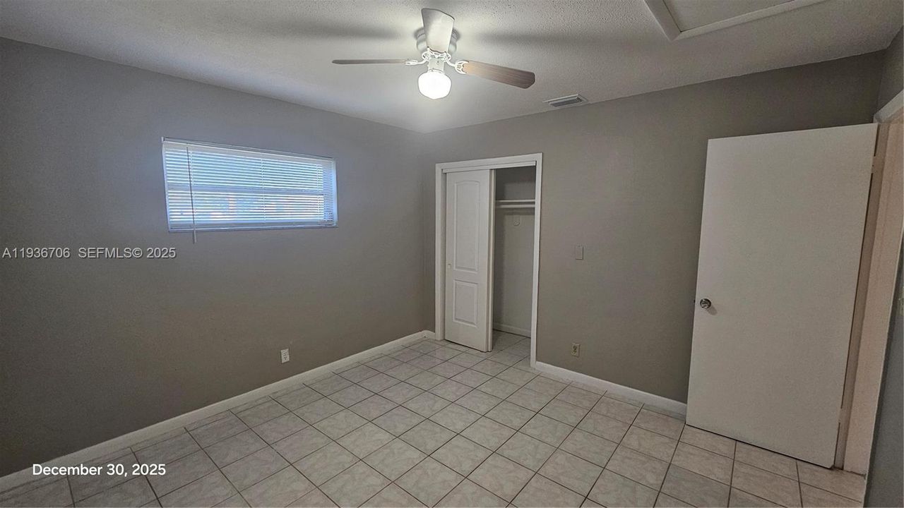 For Rent: $1,850 (2 beds, 1 baths, 955 Square Feet)