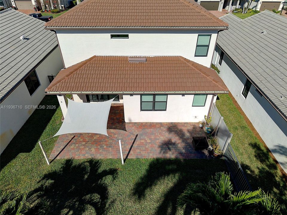 For Rent: $4,900 (4 beds, 2 baths, 2631 Square Feet)