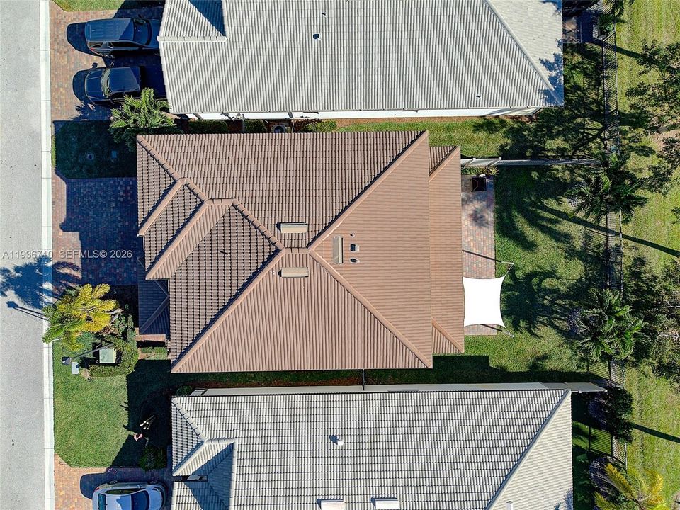 For Rent: $4,900 (4 beds, 2 baths, 2631 Square Feet)