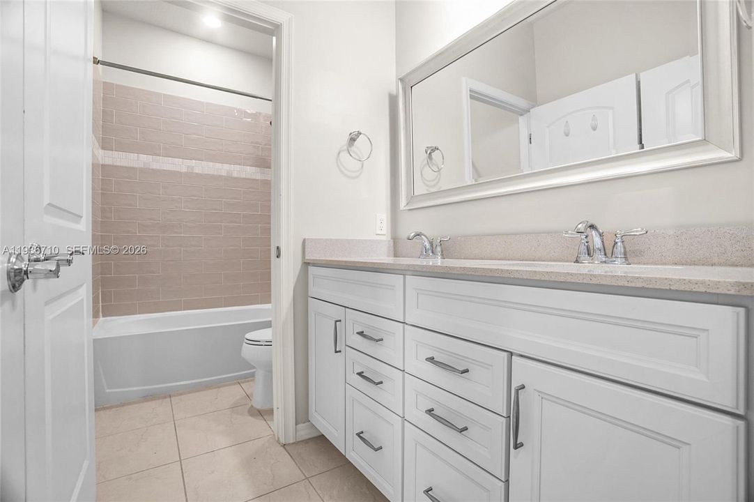 For Rent: $4,900 (4 beds, 2 baths, 2631 Square Feet)