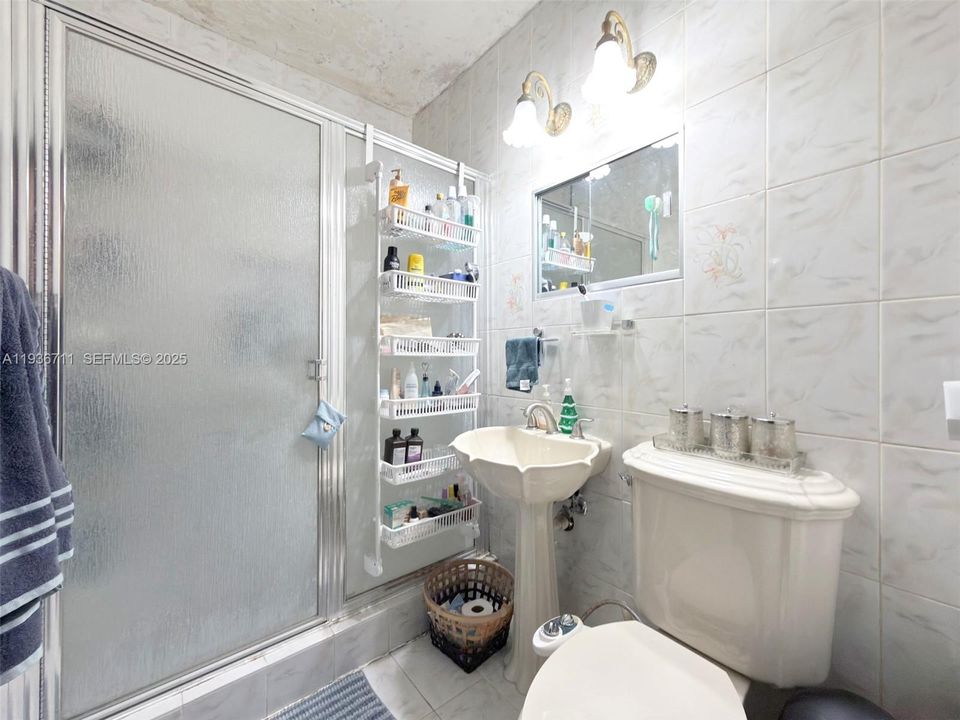 待售: $600,000 (3 贝兹, 3 浴室, 1504 平方英尺)