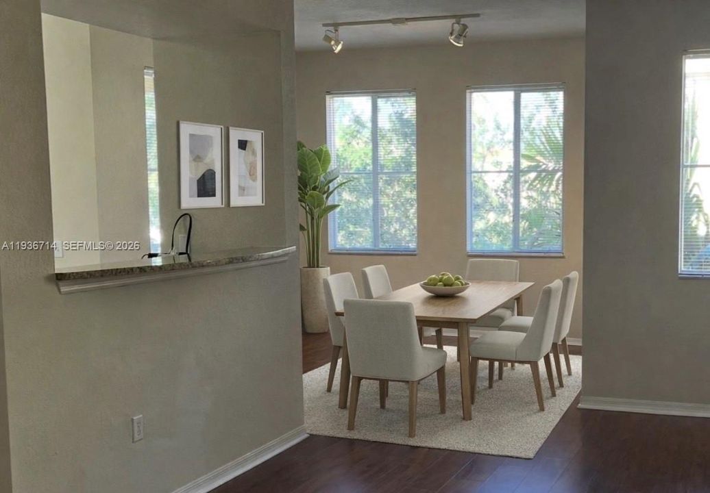 На продажу: $355,000 (2 спален, 2 ванн, 1403 Квадратных фут)