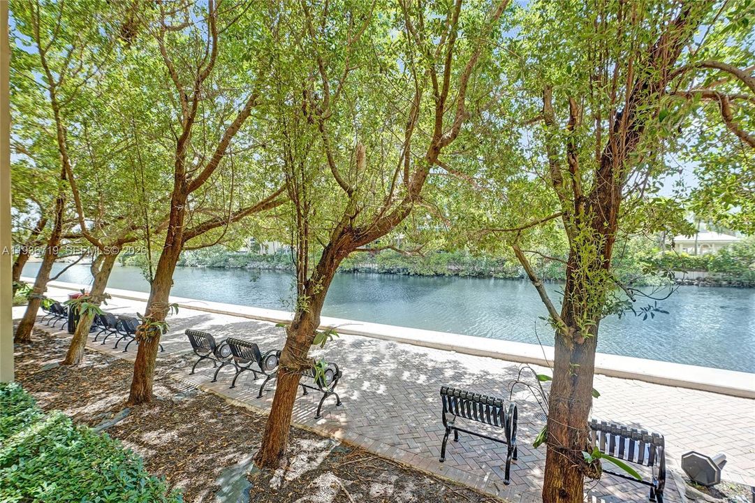 Active With Contract: $1,350,000 (3 beds, 3 baths, 1892 Square Feet)