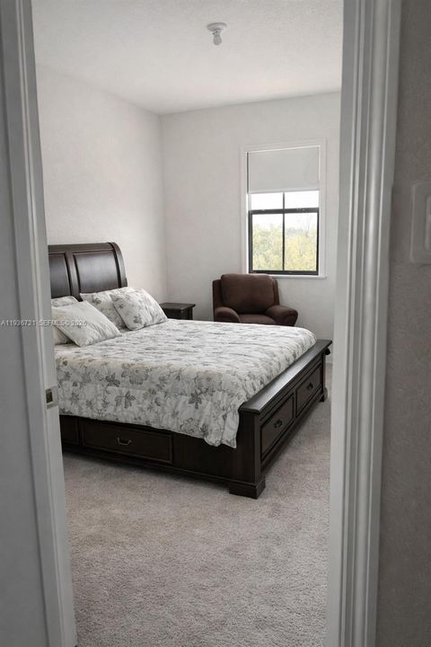 出租: $2,850 (3 贝兹, 2 浴室, 1722 平方英尺)