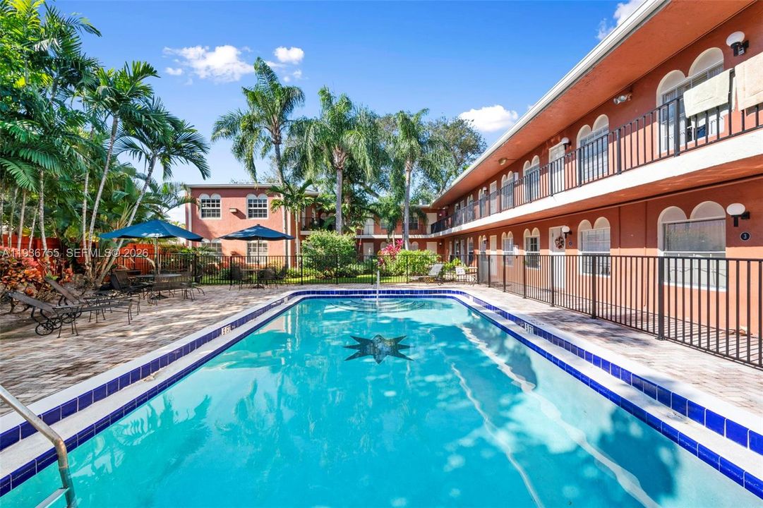 В аренду: $1,750 (1 спален, 1 ванн, 633 Квадратных фут)