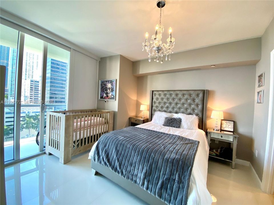 待售: $960,000 (2 贝兹, 2 浴室, 1450 平方英尺)