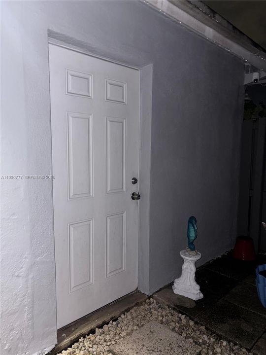 En Renta: $1,200 (1 camas, 1 baños, 1147 Pies cuadrados)