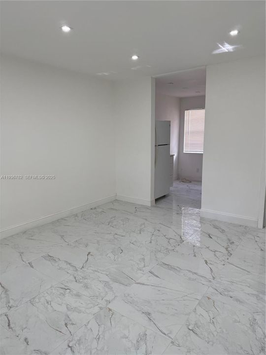 For Rent: $2,230 (2 beds, 2 baths, 1543 Square Feet)