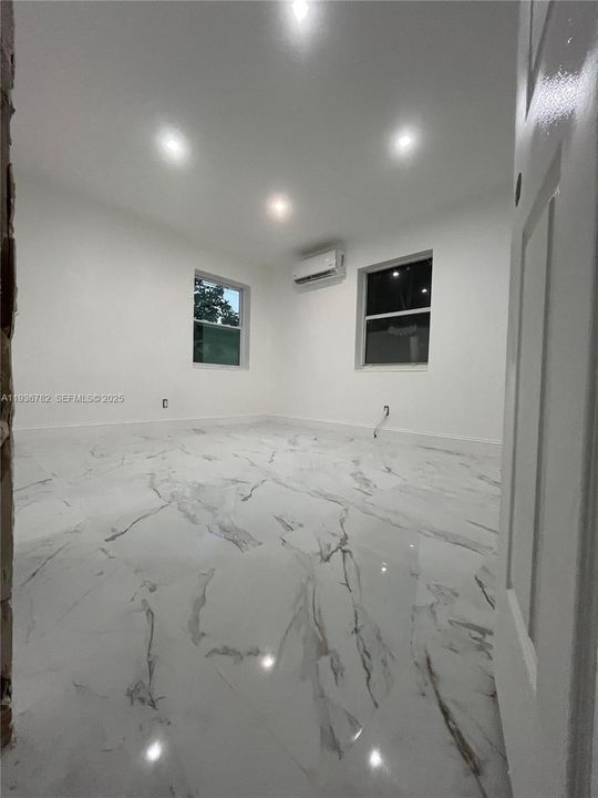 For Rent: $2,230 (2 beds, 2 baths, 1543 Square Feet)