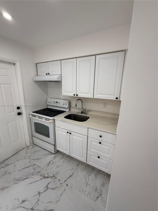 For Rent: $2,230 (2 beds, 2 baths, 1543 Square Feet)