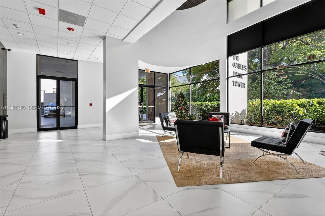 На продажу: $520,000 (2 спален, 2 ванн, 960 Квадратных фут)