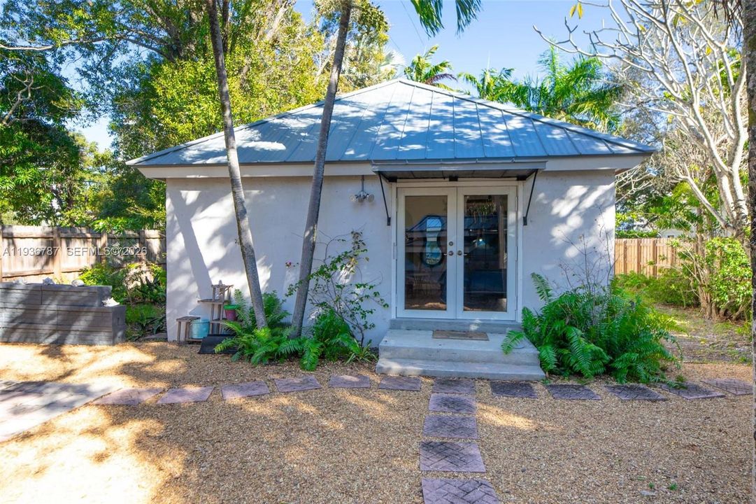 En Venta: $979,000 (3 camas, 2 baños, 1751 Pies cuadrados)