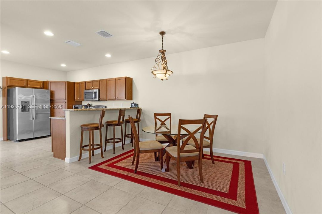 For Sale: $585,000 (4 beds, 3 baths, 1930 Square Feet)