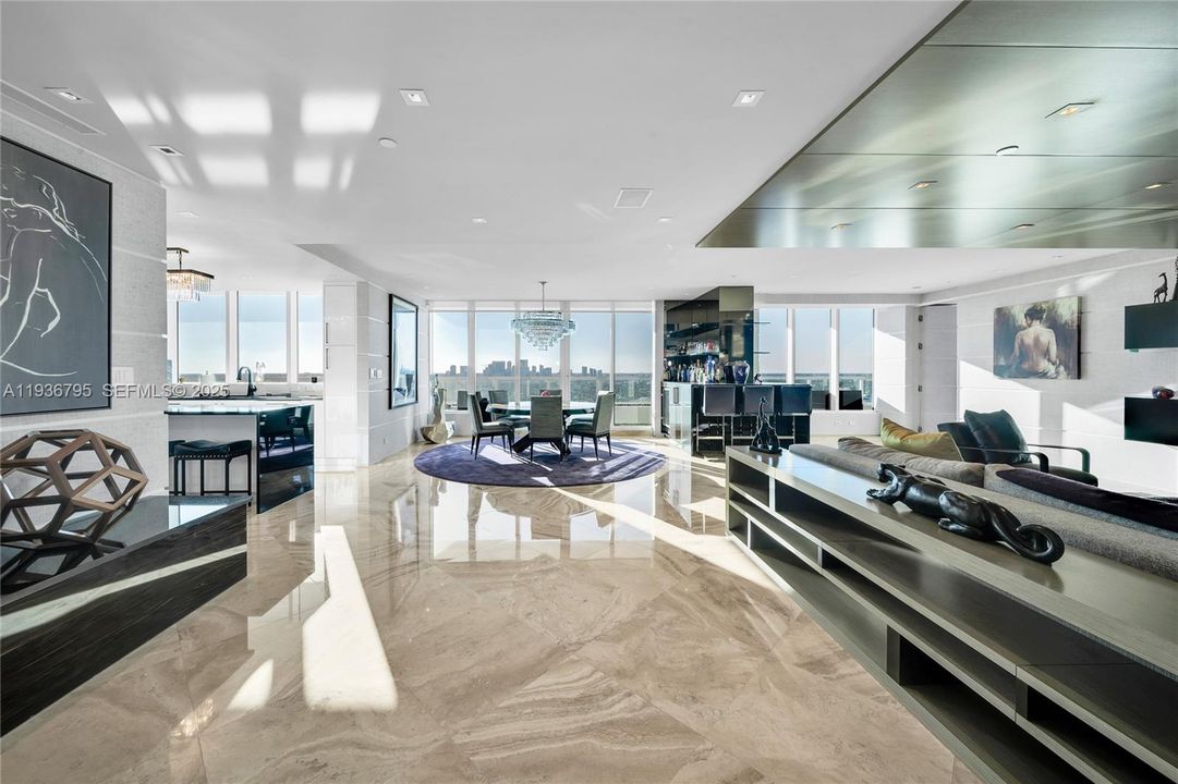 For Sale: $2,600,000 (3 beds, 3 baths, 2536 Square Feet)