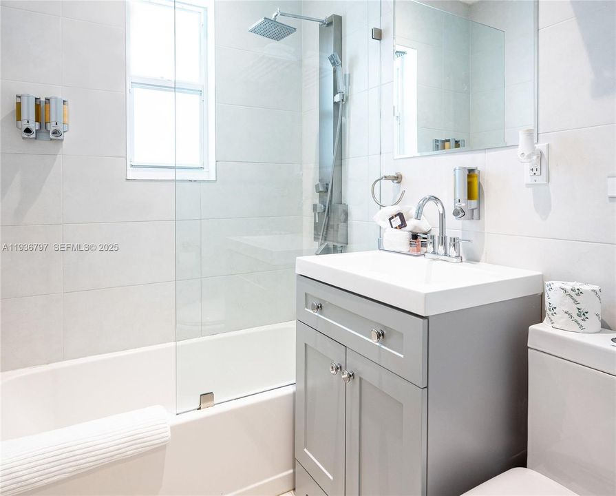 На продажу: $2,700,000 (0 спален, 0 ванн, 2972 Квадратных фут)