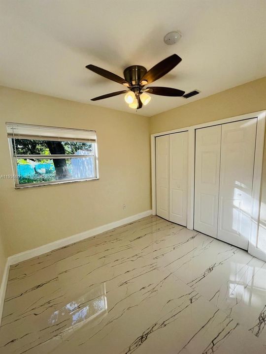 В аренду: $2,850 (3 спален, 2 ванн, 1109 Квадратных фут)