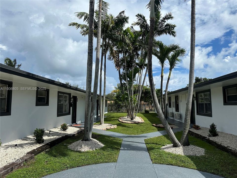 En Renta: $2,295 (2 camas, 2 baños, 0 Pies cuadrados)