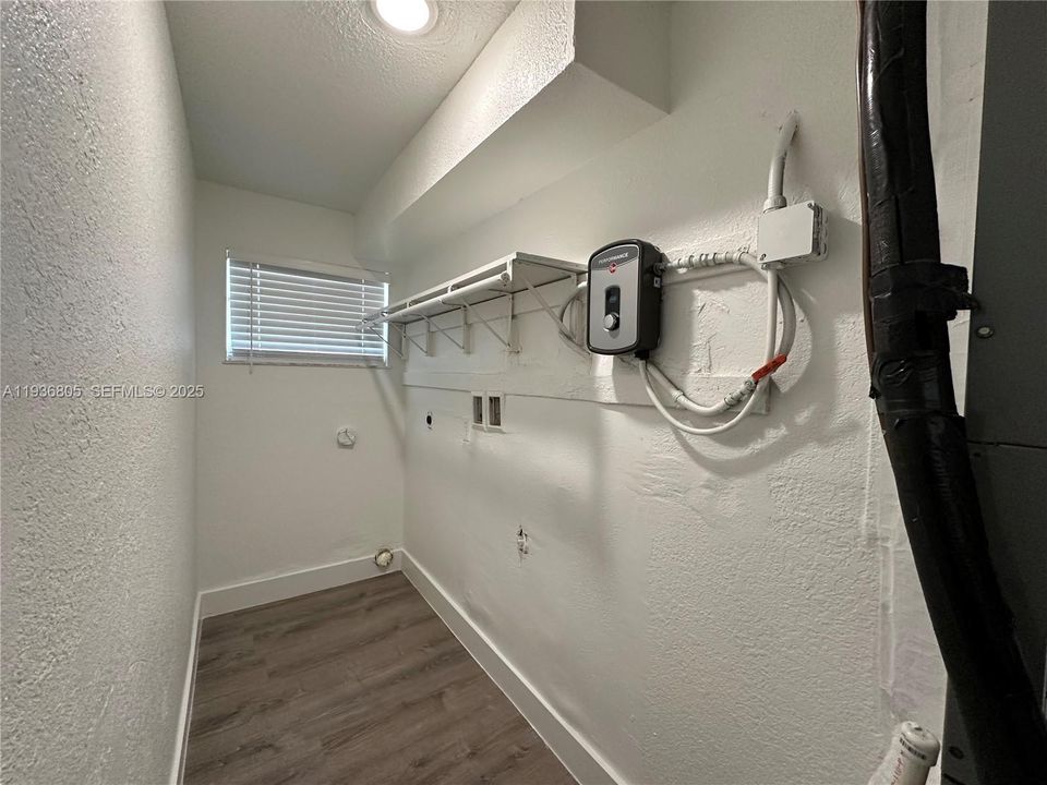 En Renta: $2,295 (2 camas, 2 baños, 0 Pies cuadrados)