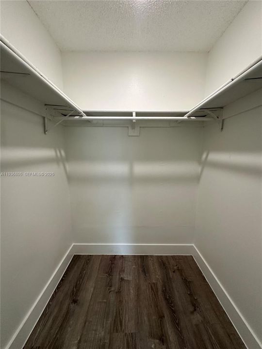 En Renta: $2,295 (2 camas, 2 baños, 0 Pies cuadrados)