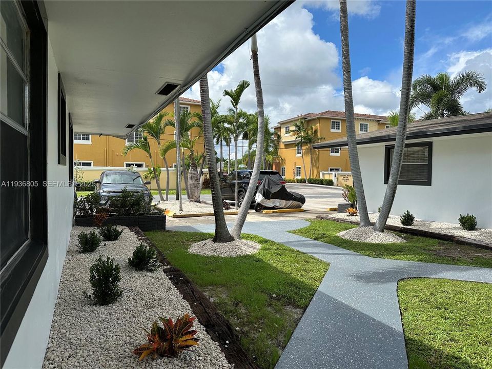 En Renta: $2,295 (2 camas, 2 baños, 0 Pies cuadrados)