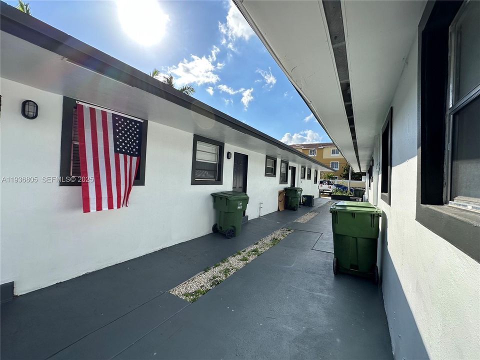 En Renta: $2,295 (2 camas, 2 baños, 0 Pies cuadrados)