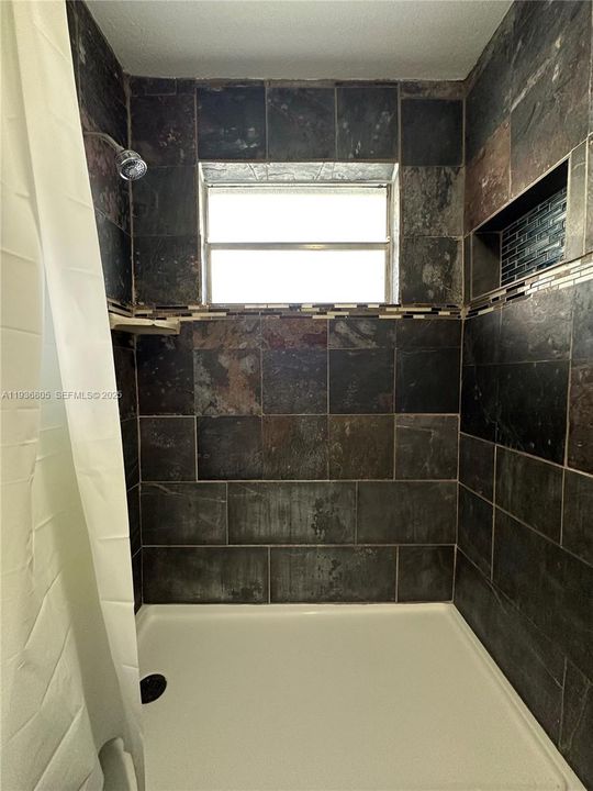 En Renta: $2,295 (2 camas, 2 baños, 0 Pies cuadrados)