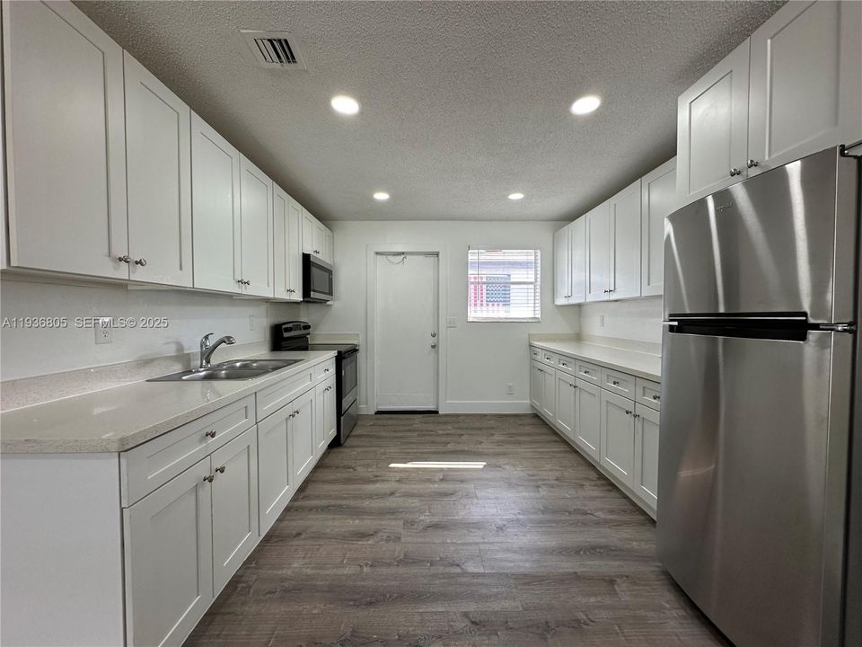 En Renta: $2,295 (2 camas, 2 baños, 0 Pies cuadrados)