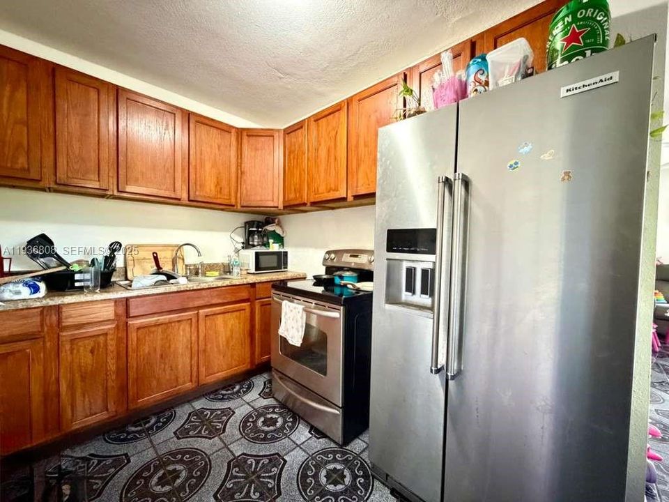 На продажу: $419,900 (3 спален, 2 ванн, 1106 Квадратных фут)