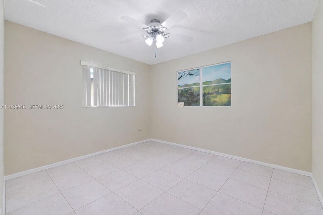 For Sale: $360,000 (3 beds, 2 baths, 1588 Square Feet)