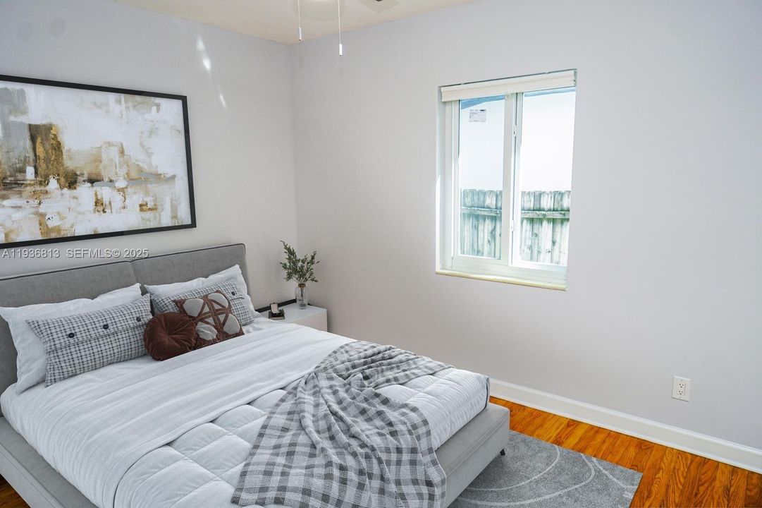 В аренду: $1,700 (2 спален, 1 ванн, 780 Квадратных фут)