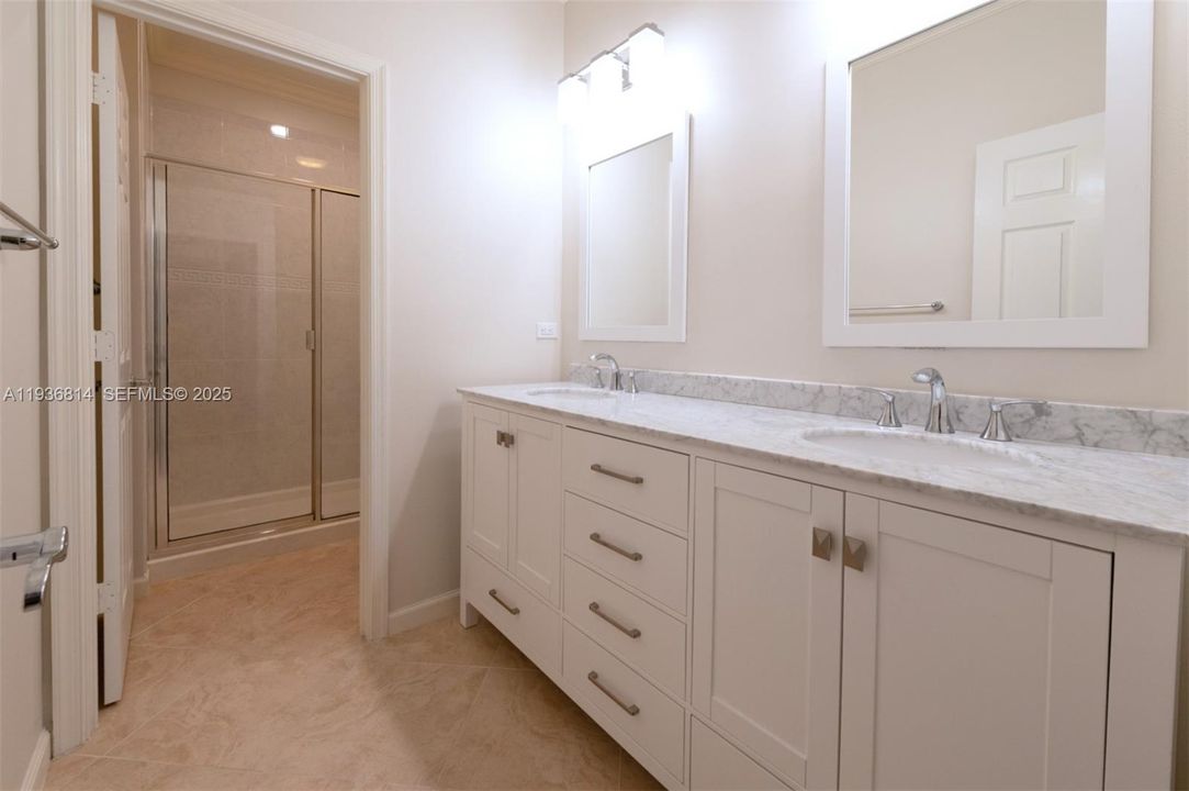 : $500,000 (2 спален, 2 ванн, 1700 Квадратных фут)