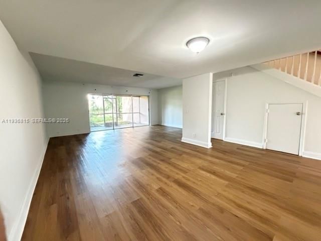 待售: $305,000 (2 贝兹, 2 浴室, 1753 平方英尺)